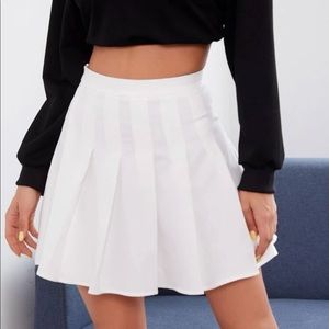 Pleated high-rise mini skater skirt